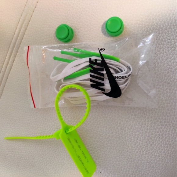 Nike off white lace set( not the snkr) - Picture 1 of 3